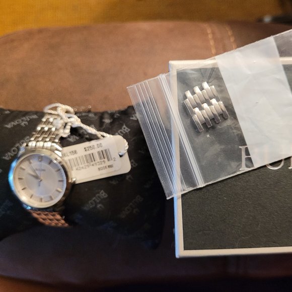Bulova Accessories - NWT Silver 7" Women's Bulova Watch w/ two links